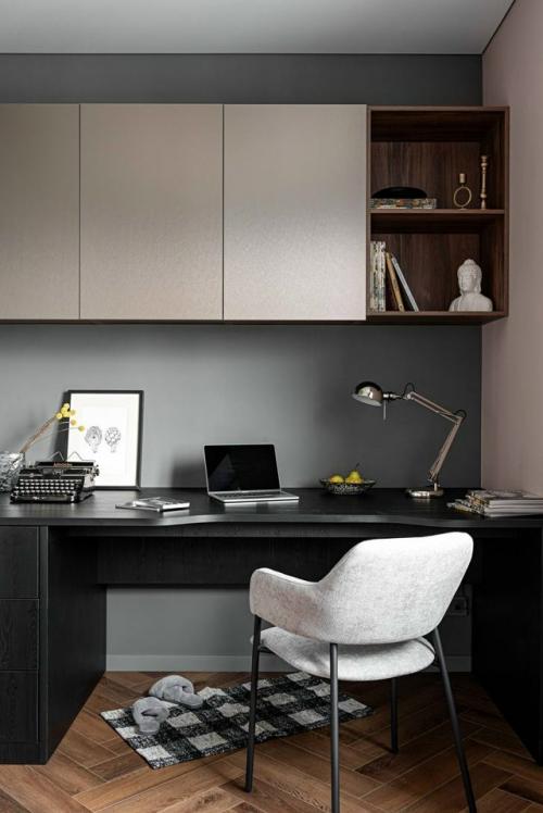 В этом проекте минимализм переосмыслен как живое, чувственное пространство, а не строгий набор правил. 04