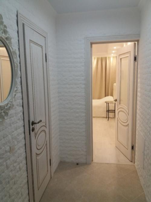 Только закончили ремонт в квартире, но выглядит еще немножко пустовато. 06