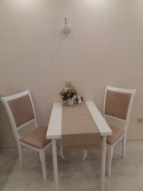 Только закончили ремонт в квартире, но выглядит еще немножко пустовато. 02