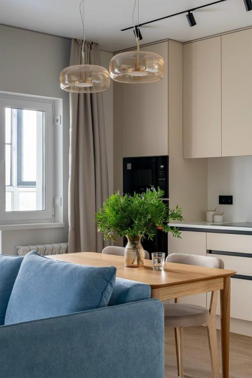 На площади 46 кв. 08