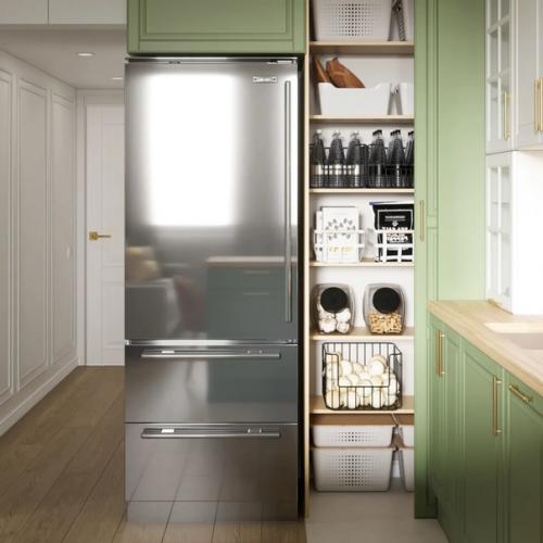 Кухня - гостиная и прихожая, площадью (соответственно) - 21 и 5, 2 кв. 04