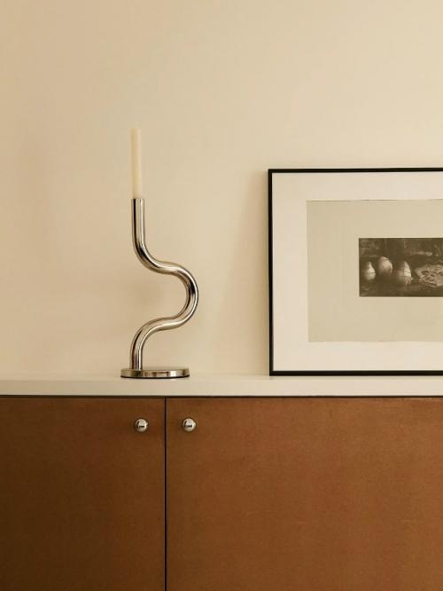 Эта квартира для молодой пары сочетает в себе исторический шарм и современный комфорт. 09