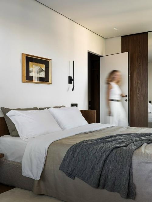 Квартира, в которой каждая деталь будто создана для тихого созерцания и внутреннего равновесия. 02