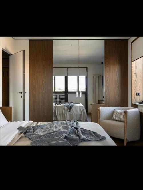 Квартира, в которой каждая деталь будто создана для тихого созерцания и внутреннего равновесия. 03