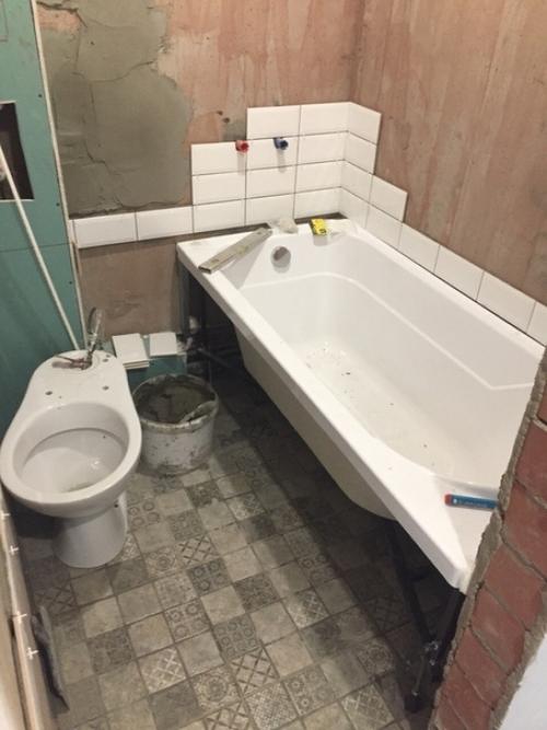 Обновили комнату в общежитии, чтоб сдавать её. 07