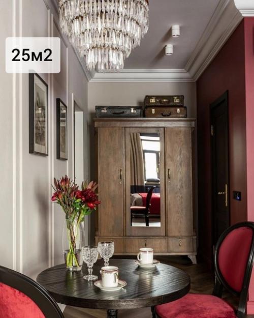 Маленькая студия в в старом фонде. 06