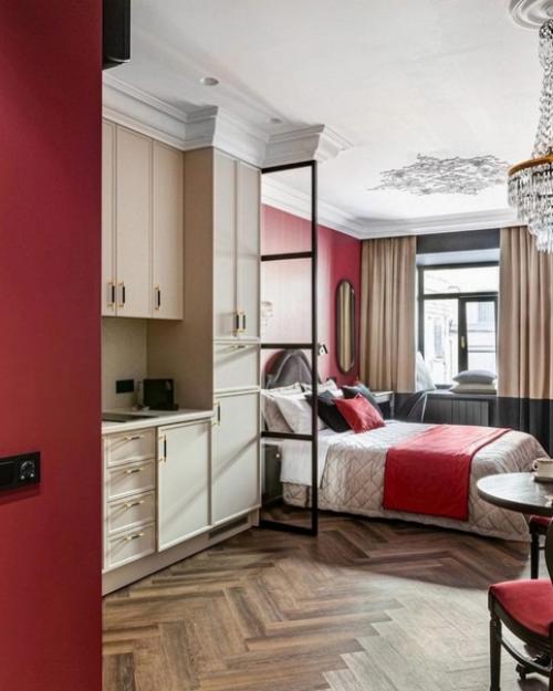 Маленькая студия в в старом фонде. 07