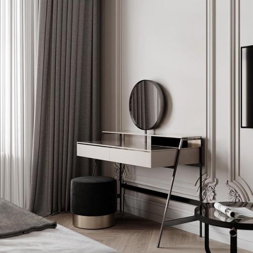 Просторная спальня в неоклассике. 03