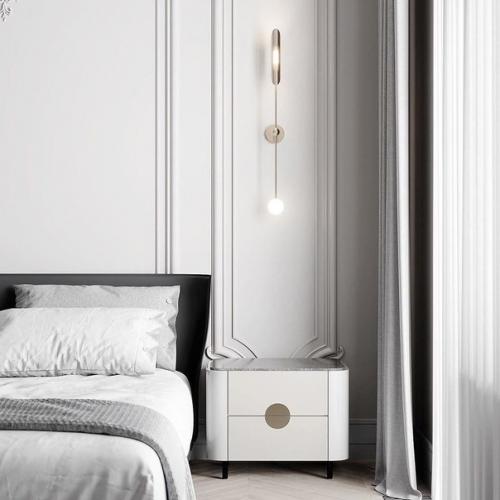 Просторная спальня в неоклассике. 02