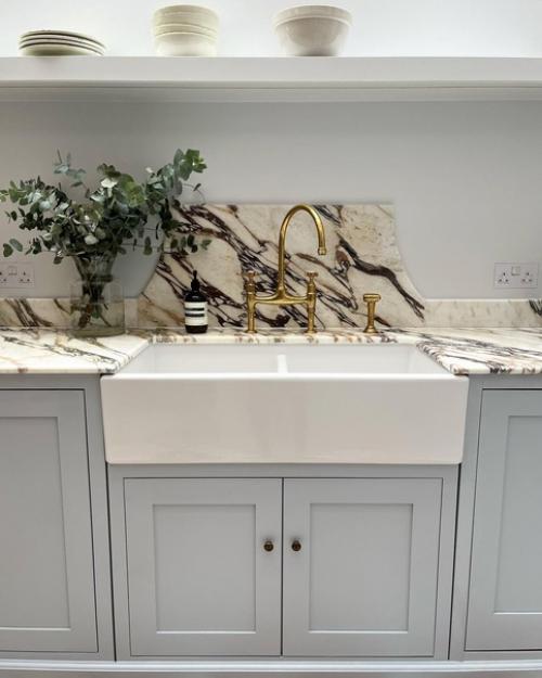 Необычная кухня в обычном загородном доме. 04