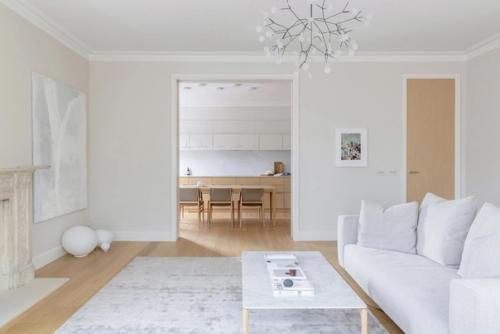 Светлая скандинавская квартира. 03