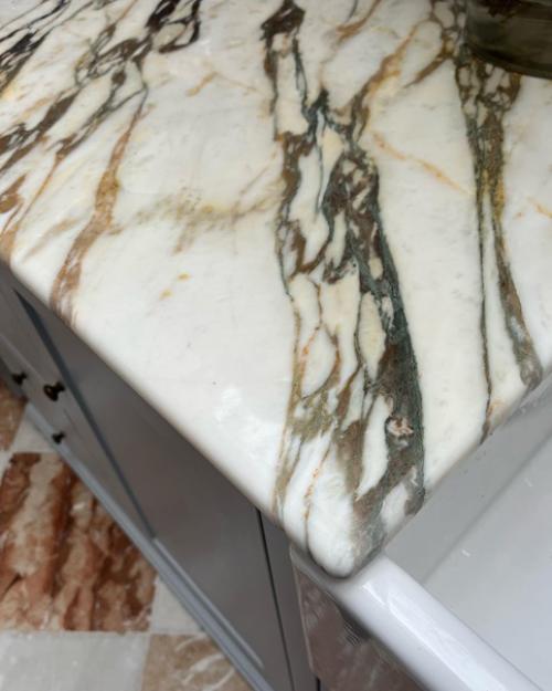 Необычная кухня в обычном загородном доме. 05