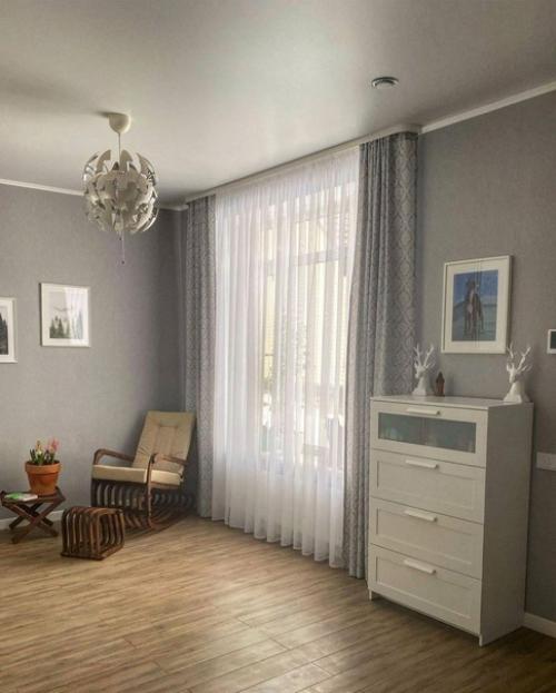 Приятный интерьер в нейтральных оттенках. 03