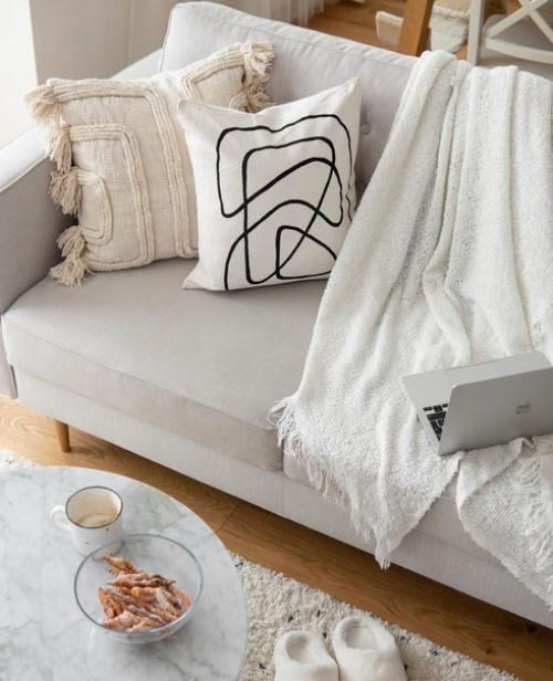 Прекрасная квартира в светлых оттенках. 08