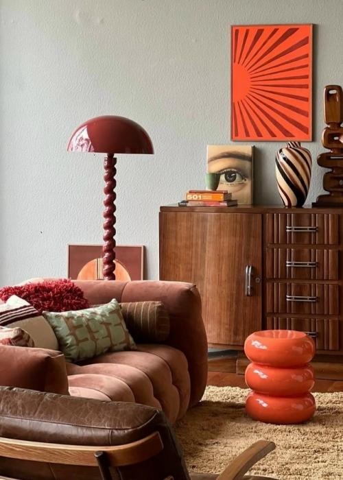 Яркие и смелые интерьеры для вашего вдохновения - это пространство, где цвет, форма и характер выходят на первый план. 02