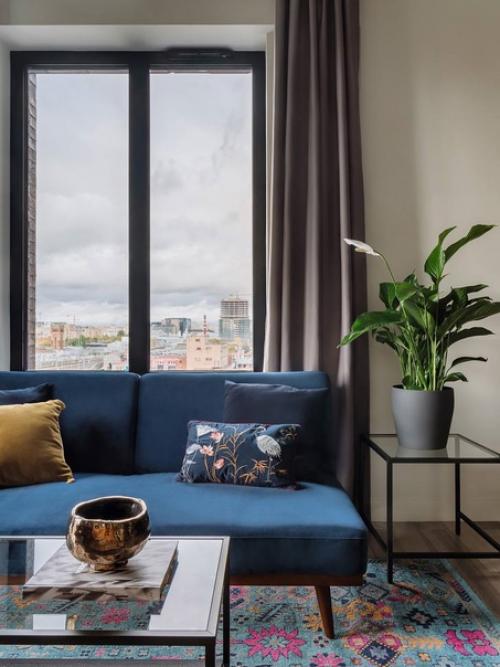 Стильная небольшая квартира с яркими акцентами и площадью - 49 кв. 01