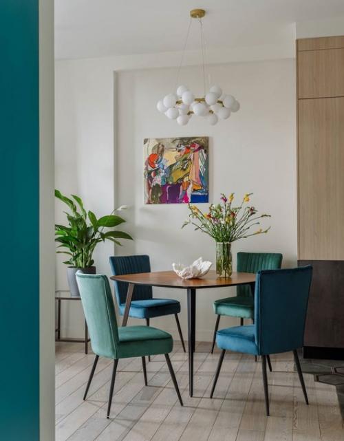 Стильная небольшая квартира с яркими акцентами и площадью - 49 кв. 04