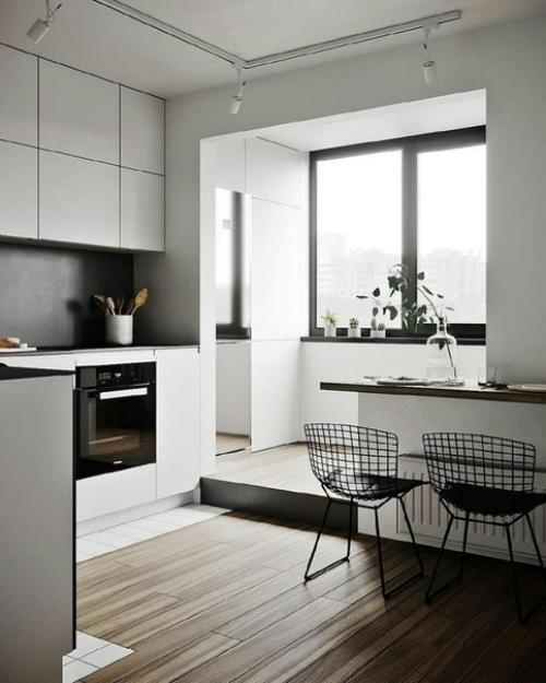 Один за столом природу смотрит, второй стену. 01