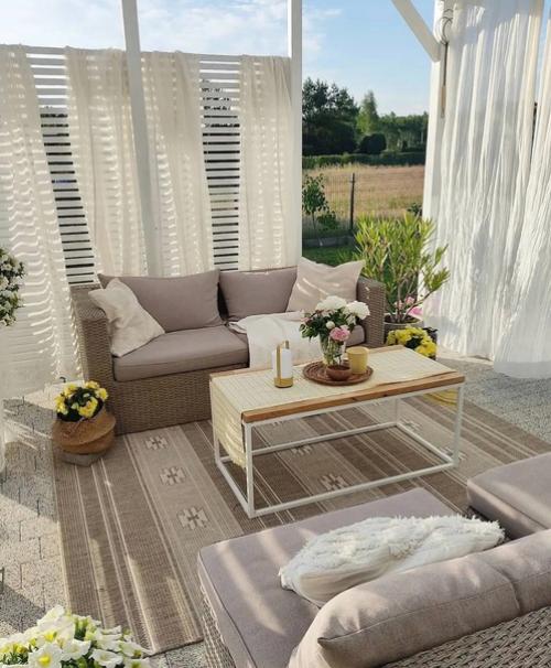 Светлый просторный и практичный дом в скандинавском стиле. 03