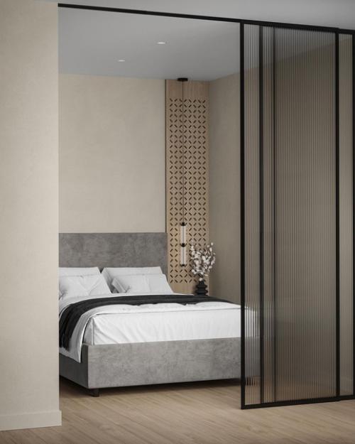 Спальная зона, выделенная стеклянной раздвижной перегородкой. 02