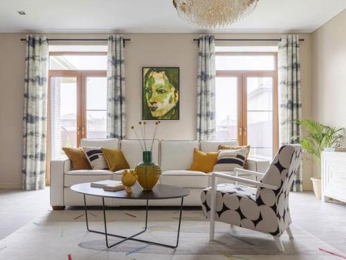 Интерьер загородного дома.