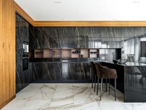 Квартира с террасой и площадью - 200 кв.