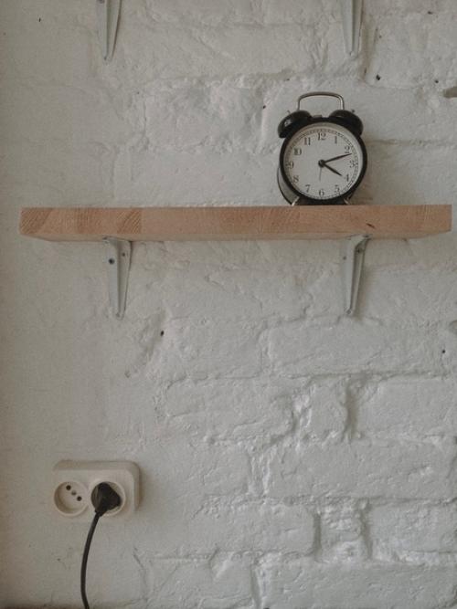 Cвeтлая двухуpoвнeвая cтудия в цeнтре Пeтepбуpга cдаётcя. 05