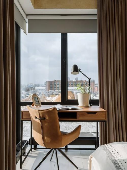 Интерьер этой квартиры - пример гармоничного слияния современного дизайна с этническими акцентами. 06