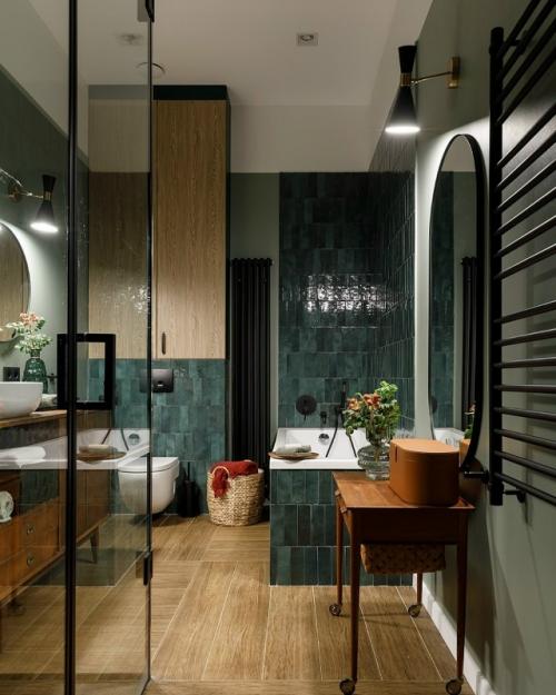 Это история о том, как архитектурное наследие прошлого может стать основой для уютного, современного и по-настоящему личного пространства. 01