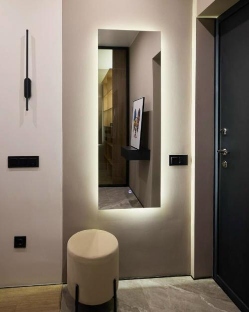 Перед нами - небольшая, но очень функциональная квартира площадью 37 кв. 04