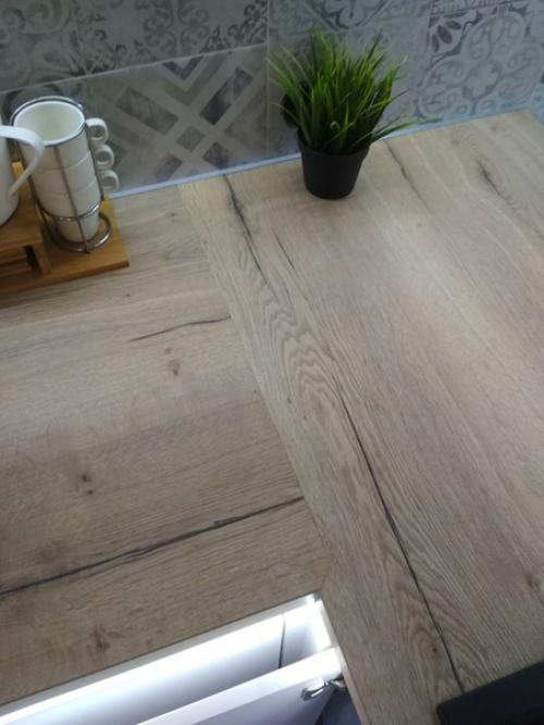 Уже почти доделали нашу кухню. 06