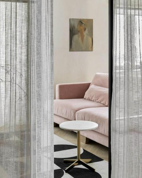 На площади в 45 кв. 07 На площади в 45 кв. 07