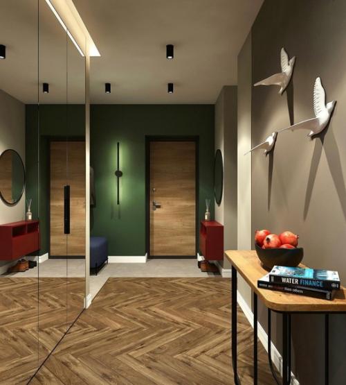 Сочный интерьер прихожей.