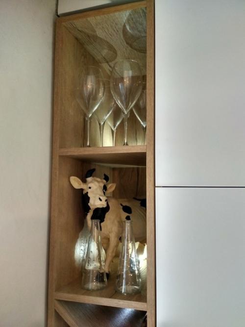 Уже почти доделали нашу кухню. 04