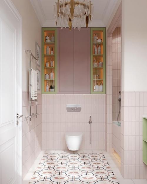 Яркий красочный санузел в загородном доме, который дети оценят. 04