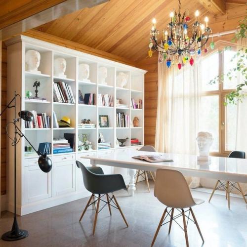 Уникальный интерьер, доминантой которого стало единение с окружающей природой. 03