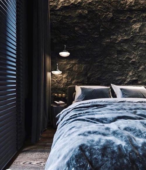 Квартира холостяка.  И подобный Тёмный интерьер может выглядеть брутально. 03