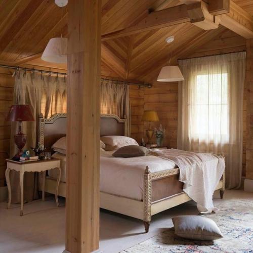 Уникальный интерьер, доминантой которого стало единение с окружающей природой. 05