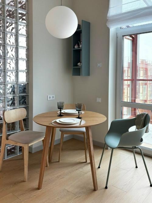 В основе оформления - белый, кремовый, бежевый и мягкие пастельные оттенки. 01