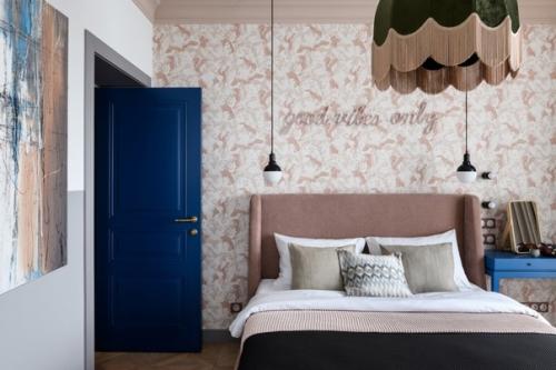 Яркая трешка для молодой жизнерадостной девушки. 03