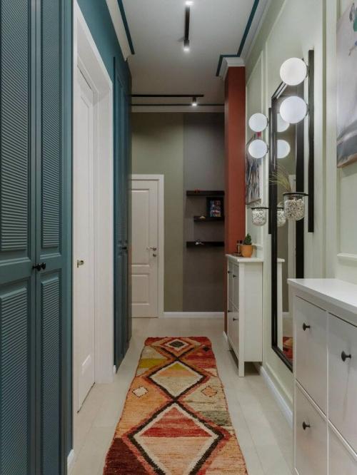 Эта квартира - пример того, как можно вдохнуть жизнь даже в самые запущенные интерьеры. 02