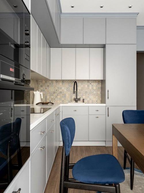 Эта небольшая квартира площадью 32 кв. 01