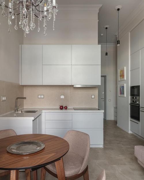 Интерьер квартиры в светлых тонах. 03