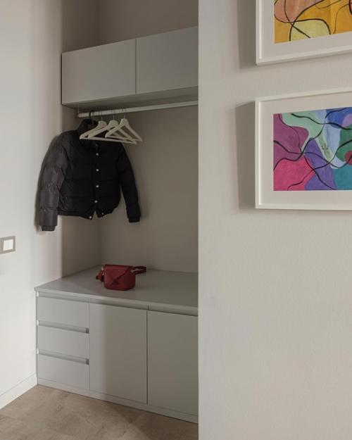 Интерьер квартиры в светлых тонах. 07