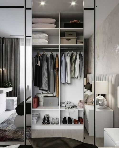 Как вы к зеркалам в спальне относитесь? 01