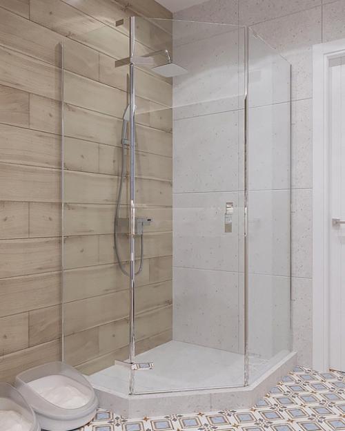 Ванная - душевая с интересной плиткой. 01