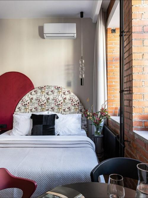 Основная идея проекта - создать атмосферу, в которой современный арендатор почувствует себя частью истории города. 02