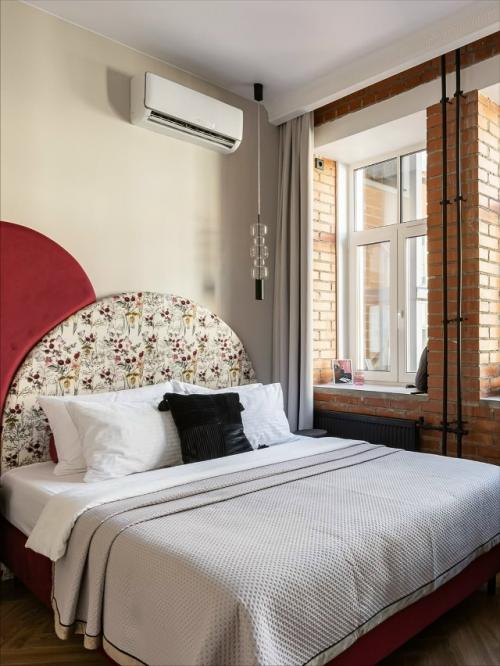 Основная идея проекта - создать атмосферу, в которой современный арендатор почувствует себя частью истории города. 06