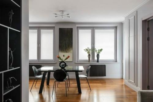 Сдержанный, продуманный и элегантный проект, ориентированный на комфорт повседневной жизни. 01