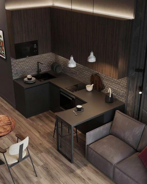 Заметила, на первый взгляд, парадокс: чем больше квартира, тем она светлее.